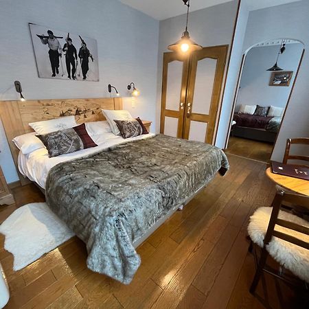 Hotel Du Lion D'Or Каутерец Екстериор снимка