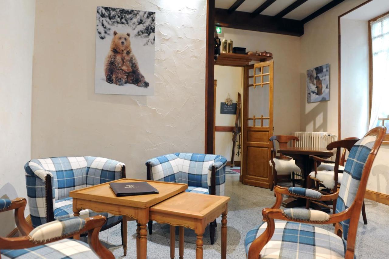 Hotel Du Lion D'Or Каутерец Екстериор снимка