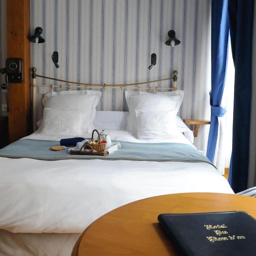 Hotel Du Lion D'Or Каутерец Екстериор снимка